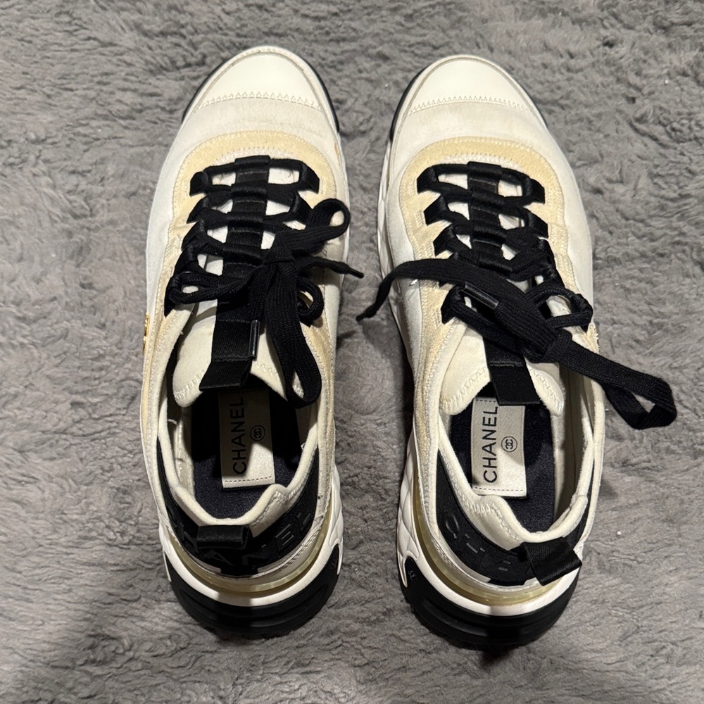 CHANEL Women's Ivory Sneakers